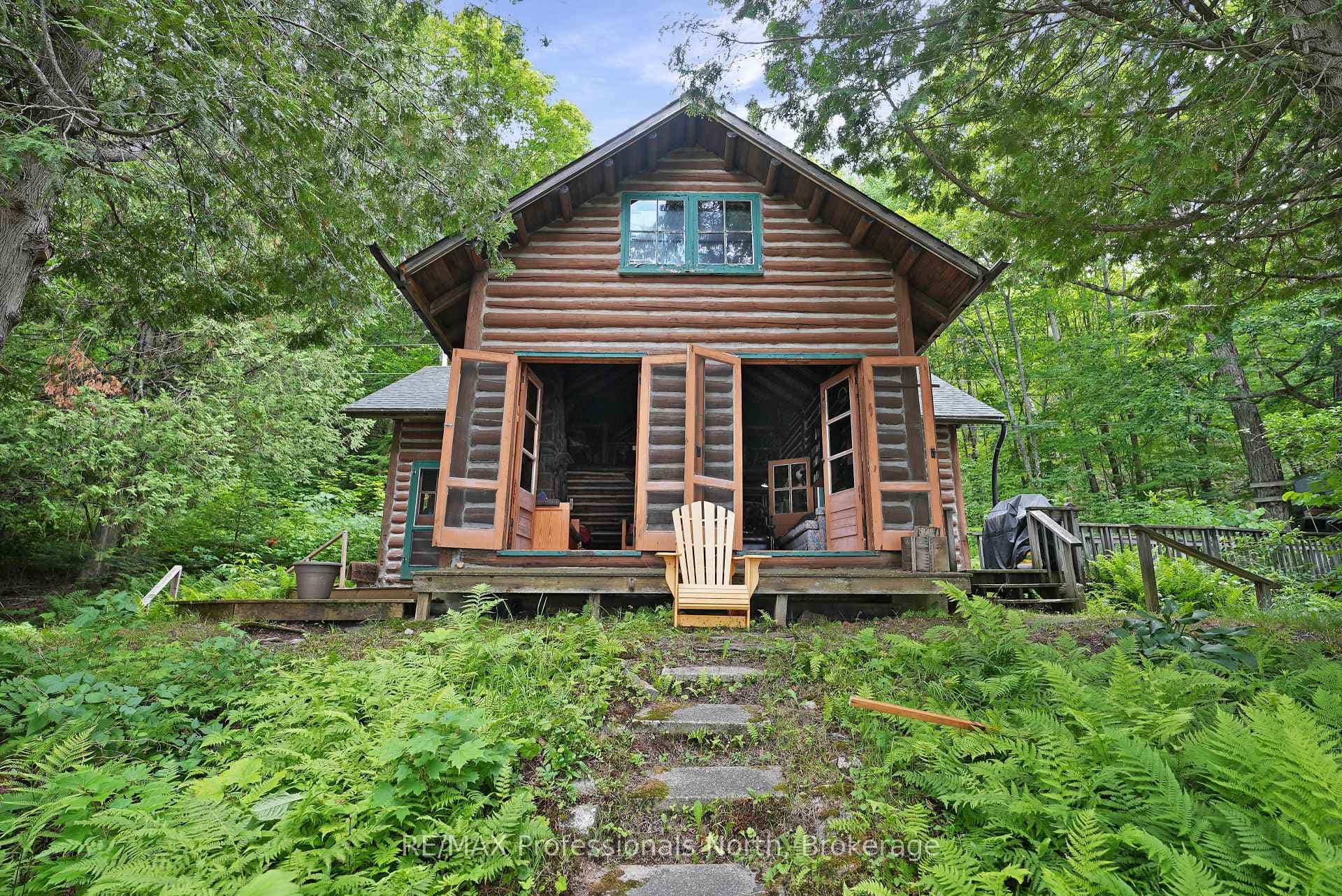 1358 Grace River Road photo 2