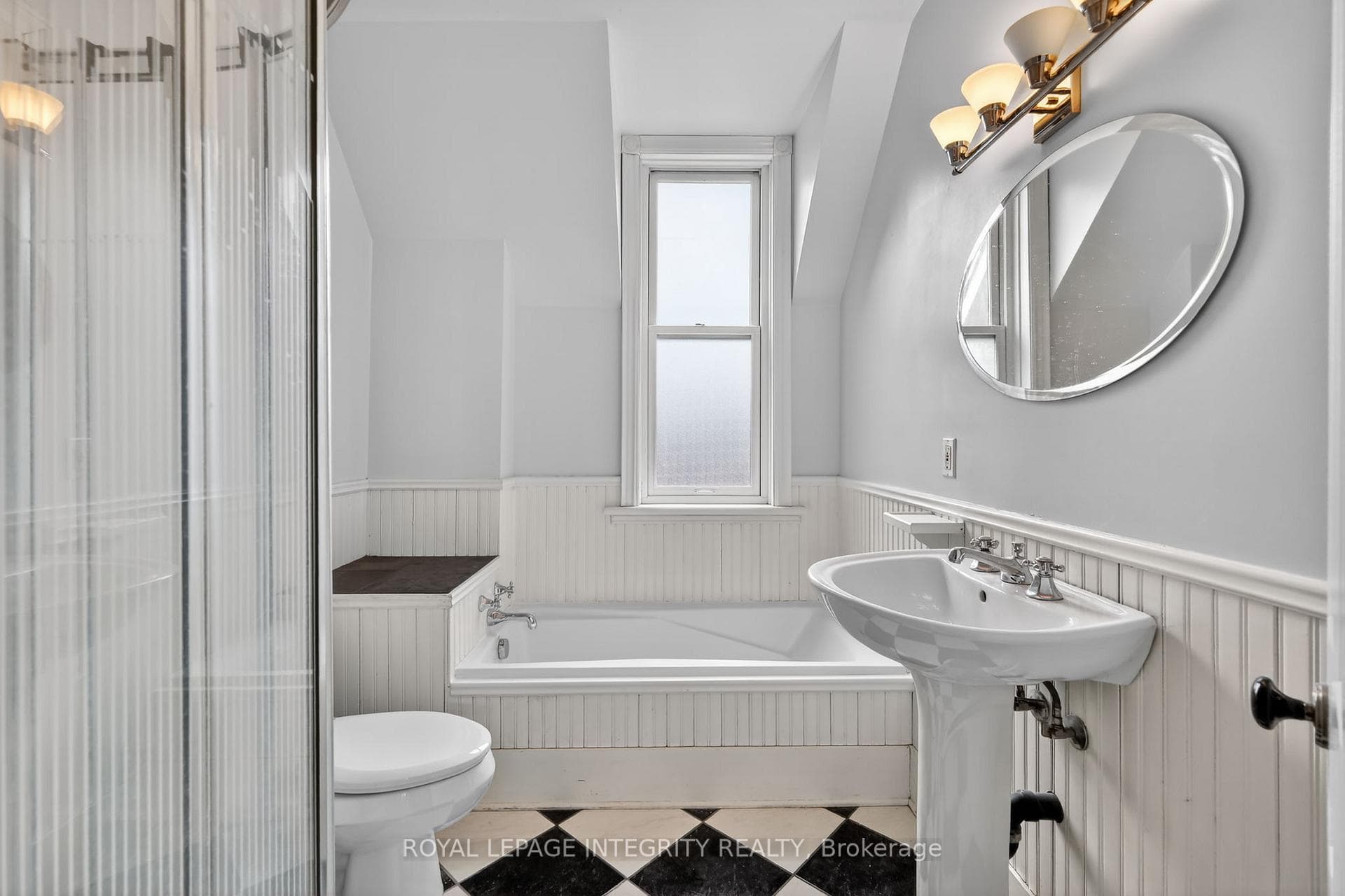 56 Grosvenor Avenue photo 21