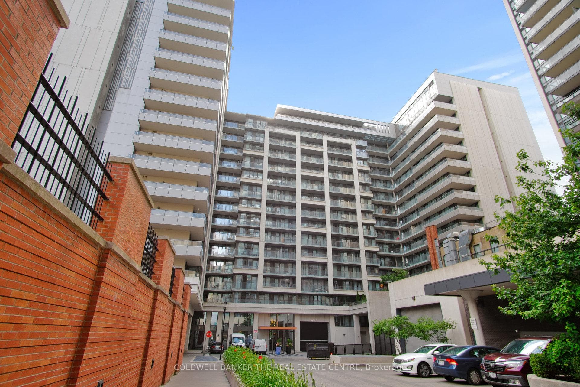 111 Elizabeth Street Unit 1118 photo 1