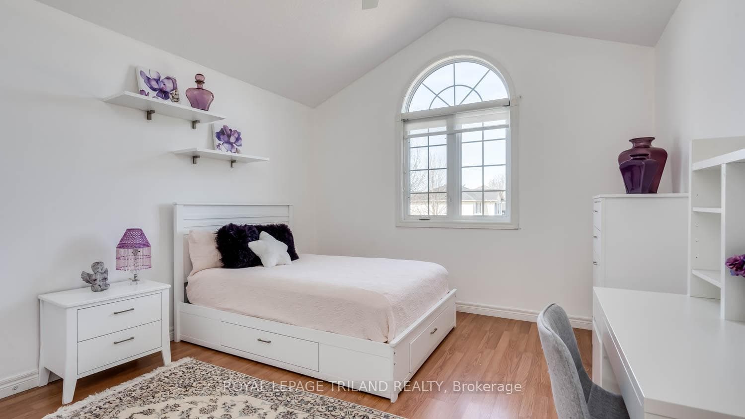 1223 Thornley Street photo 21