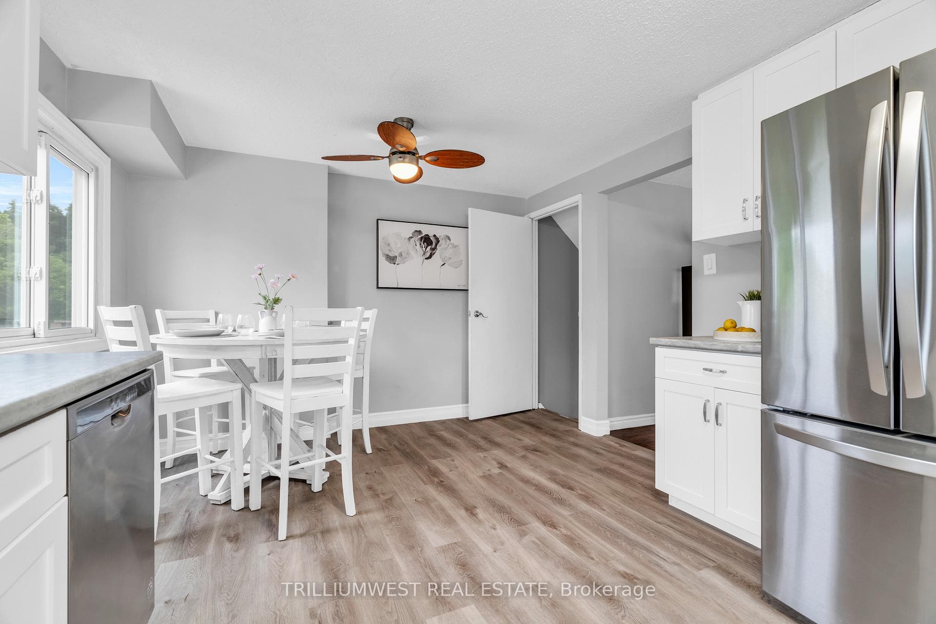 72 Cluthe Crescent photo 9