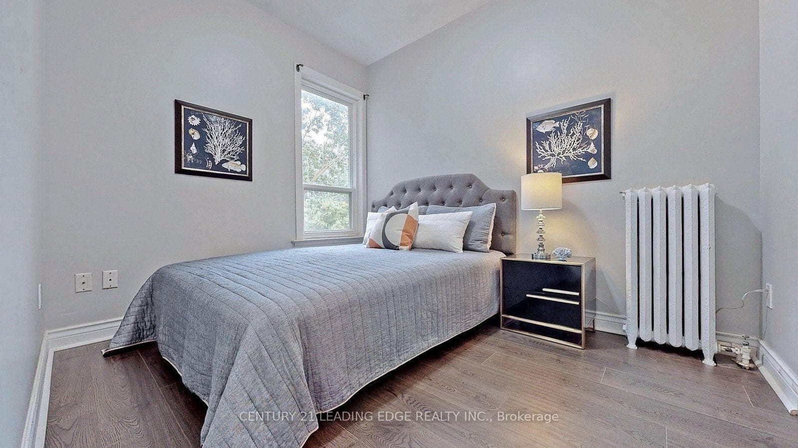 233 BORDEN Street Unit UPPER LEVEL photo 10