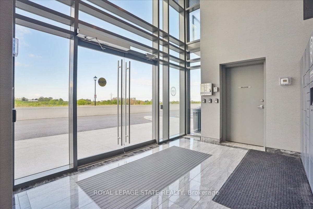 5055 Greenlane Road Unit 306 photo 4