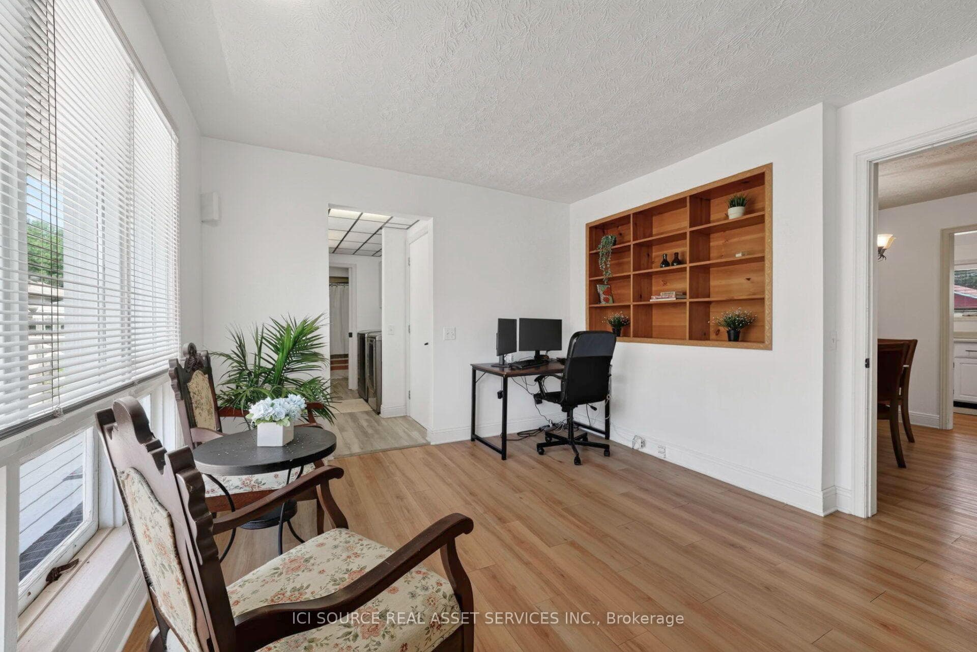 1215 Princess Street photo 20