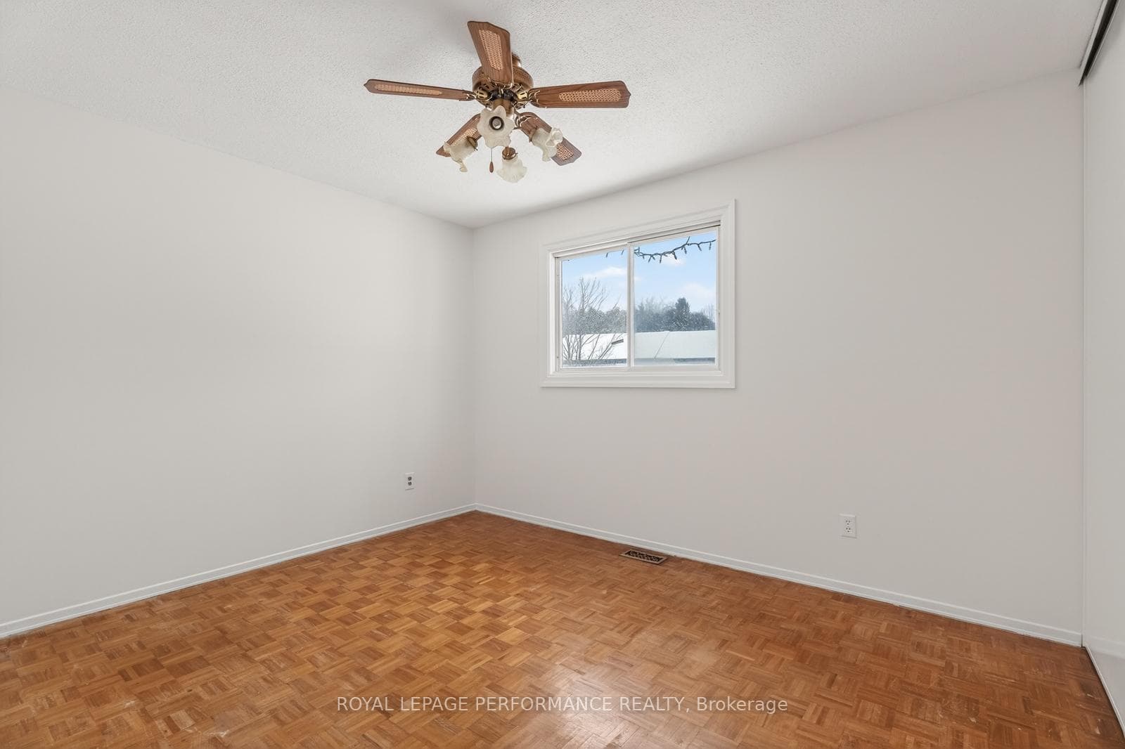 194 Mcelroy Drive photo 14