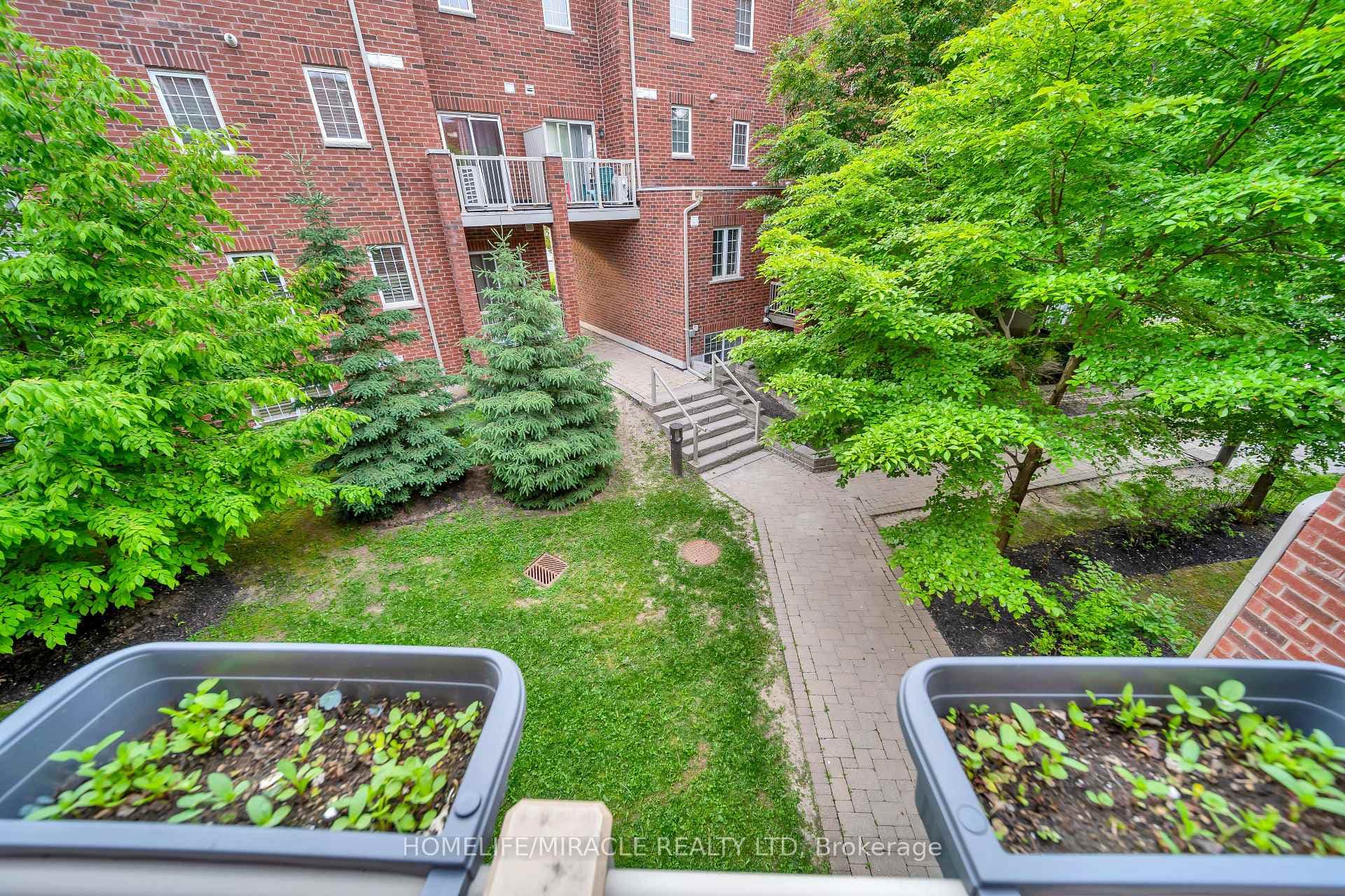 401 Beechgrove Drive Unit 62 photo 28