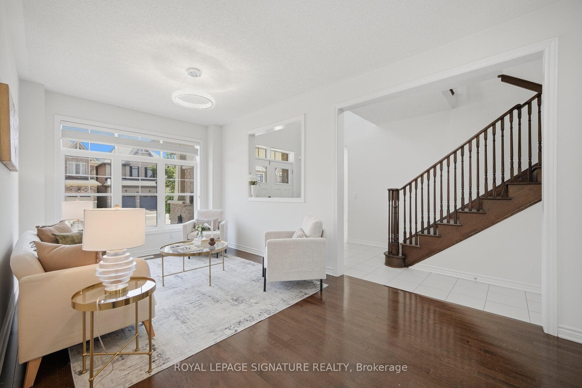 60 Lofthouse Drive photo 7