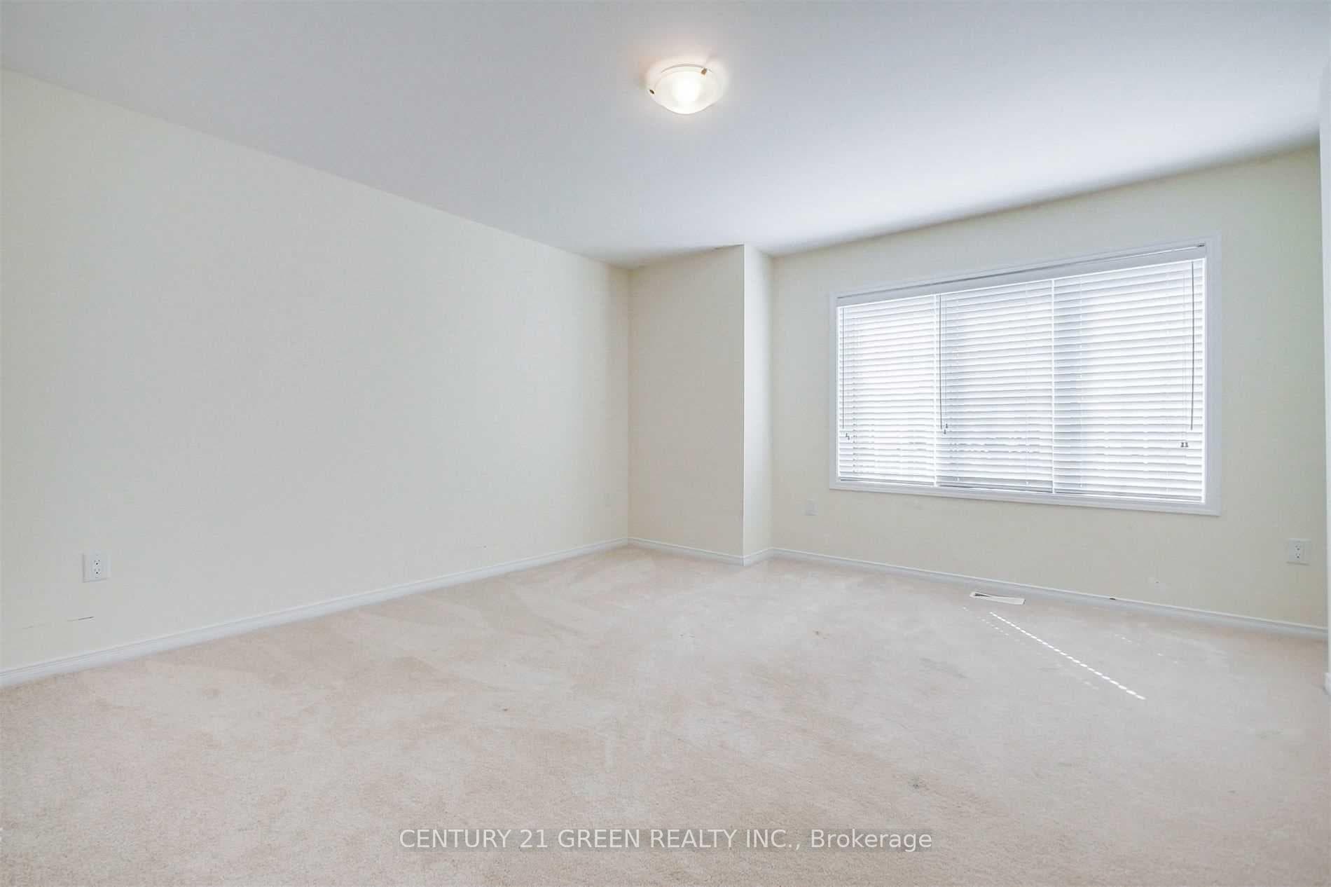 12 Beatty Avenue photo 30