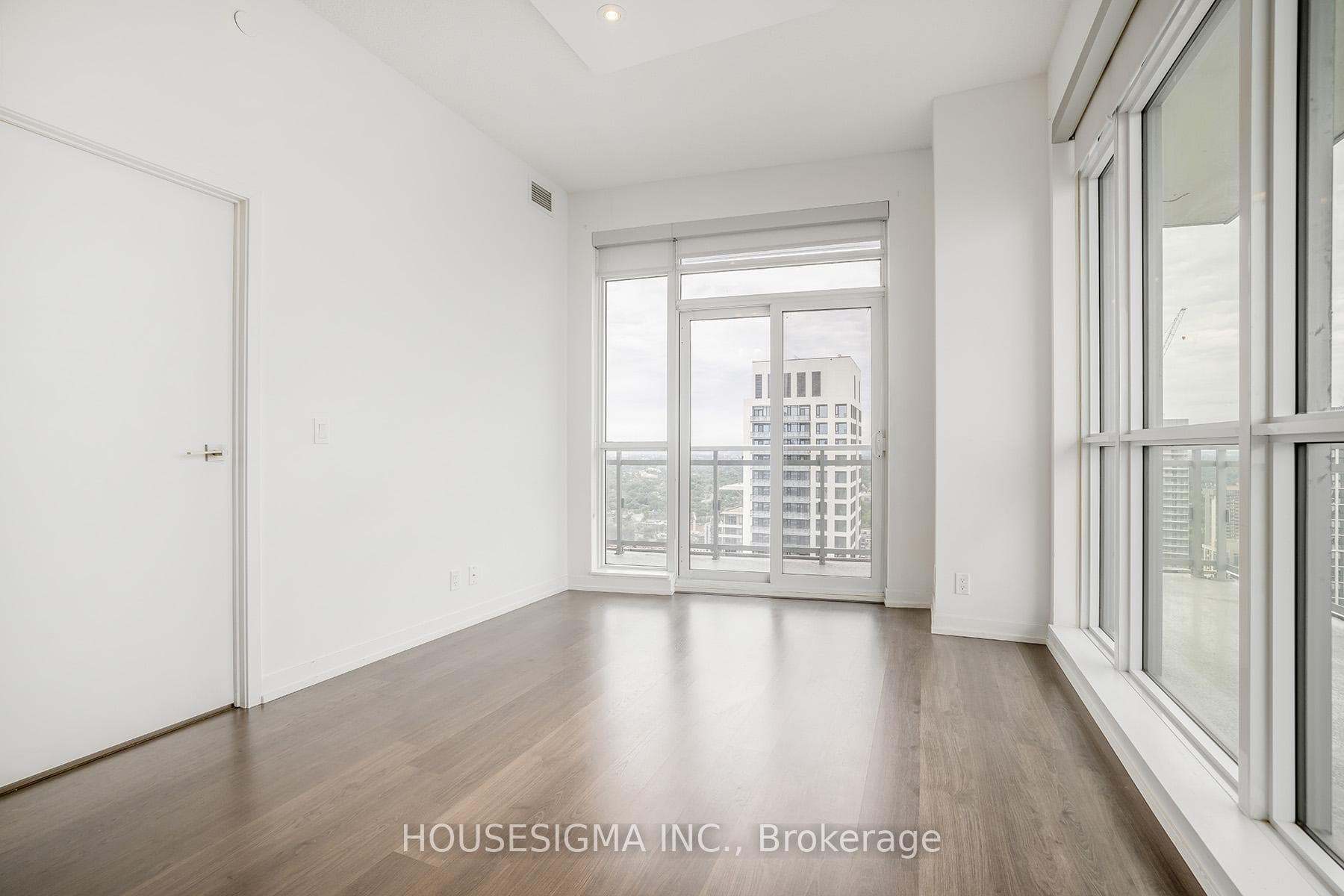89 Dunfield Avenue Unit 3505 photo 6