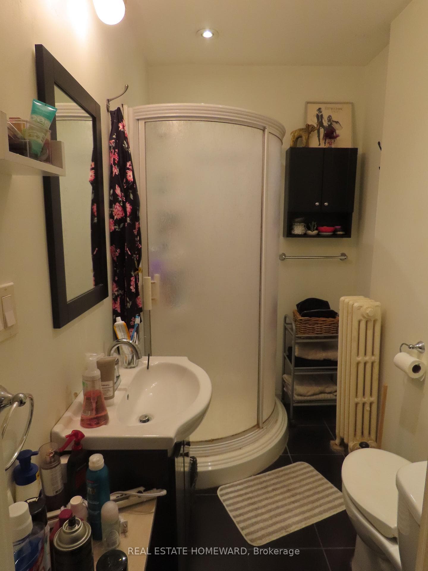 808 Dundas Street Unit 1 photo 10