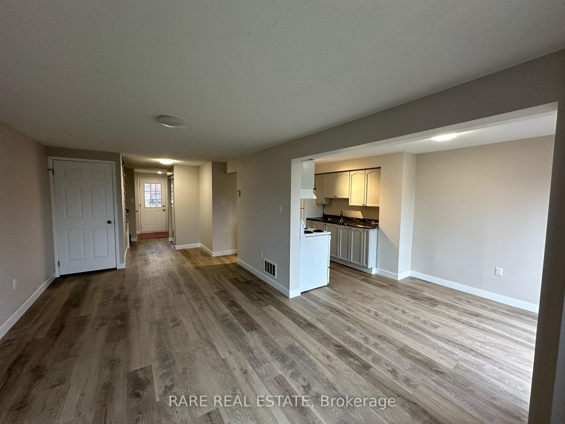 253 Dunsmore Lane photo 2