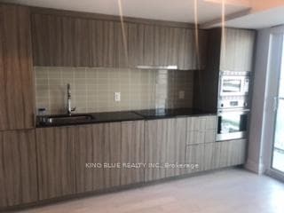 955 Bay Street Unit 1202 photo 5