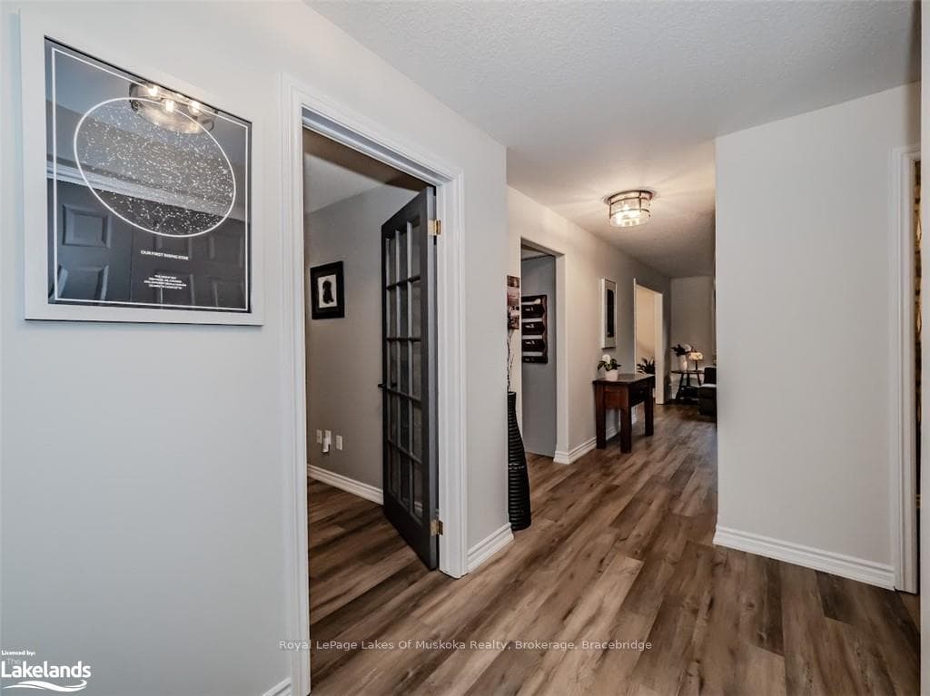 20 COATES Avenue photo 7