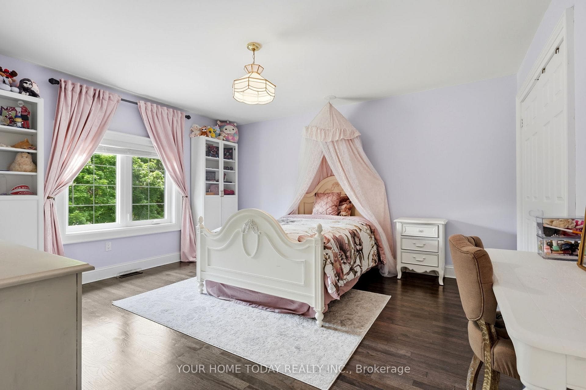4925 Trafalgar Road photo 29