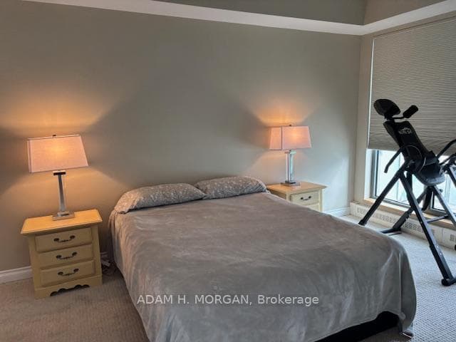 90 George Street Unit 1501 photo 16