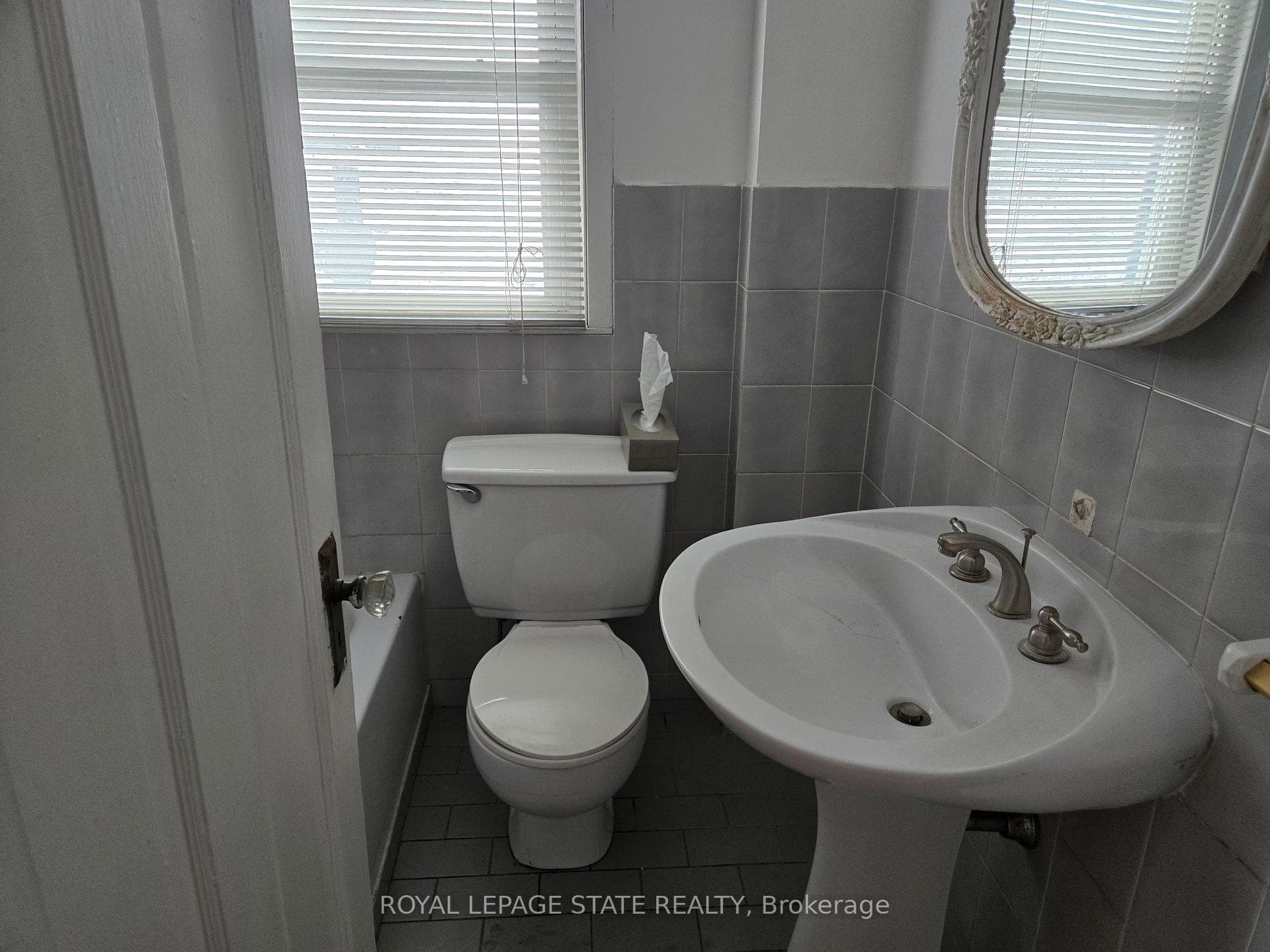 111 Park Row photo 6