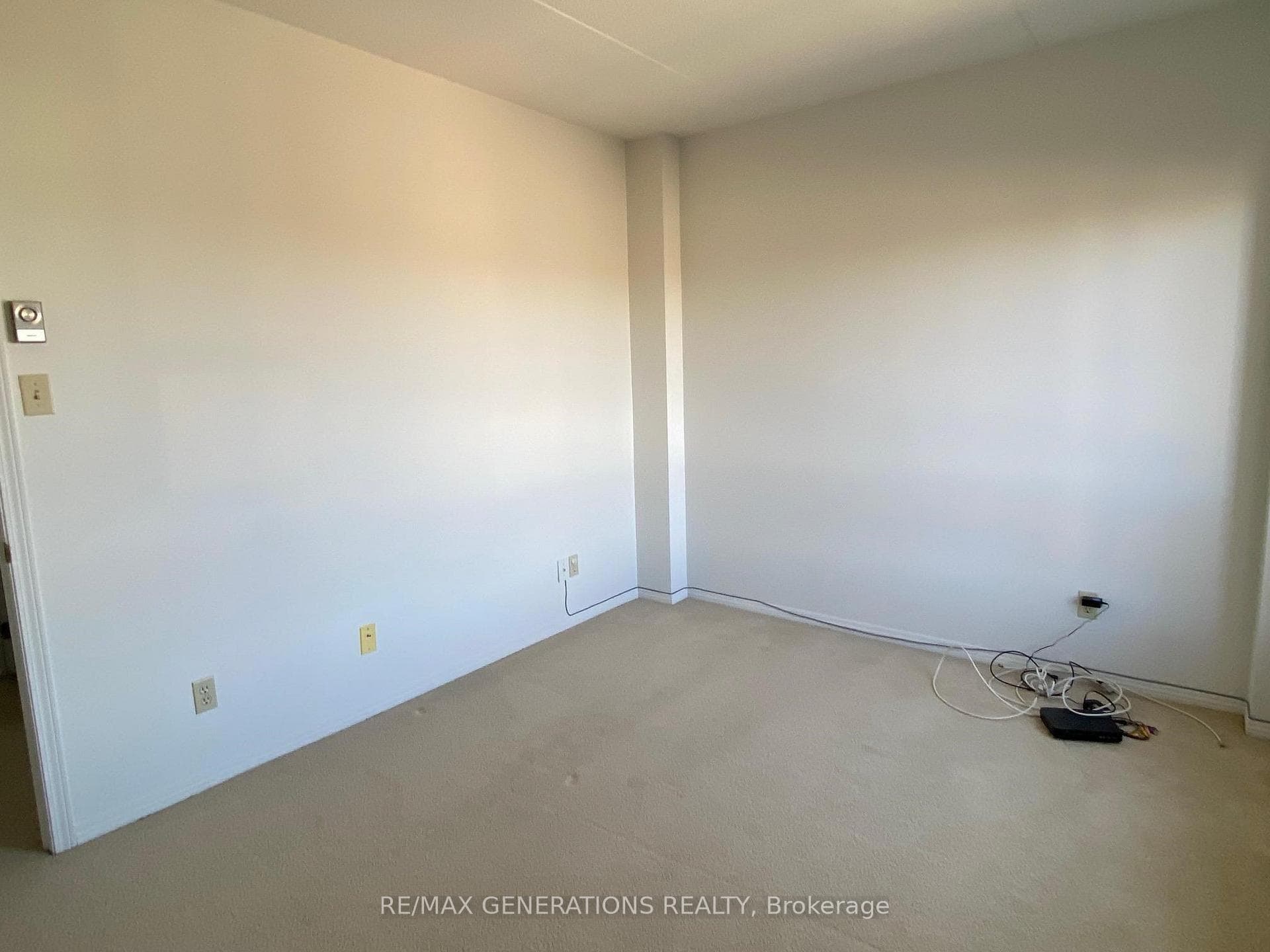 590 Beverly Street Unit 801 photo 15