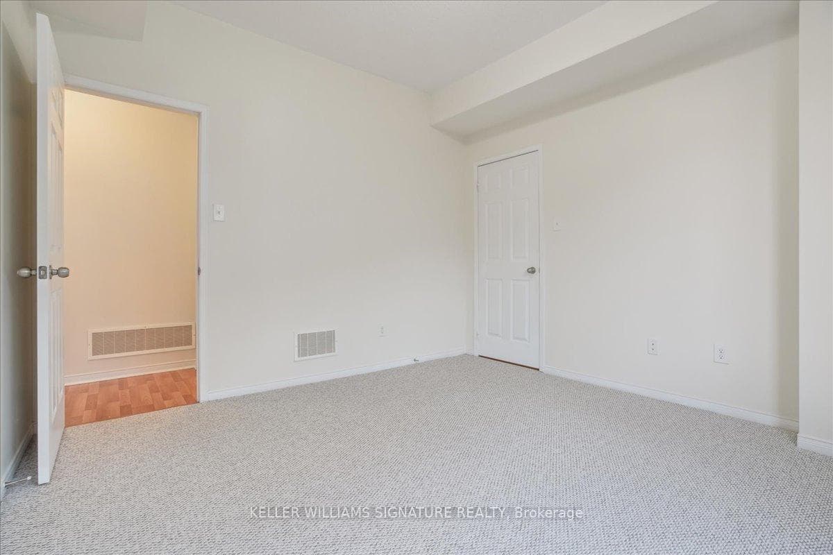 3050 Erin Centre Boulevard Unit 155 photo 16