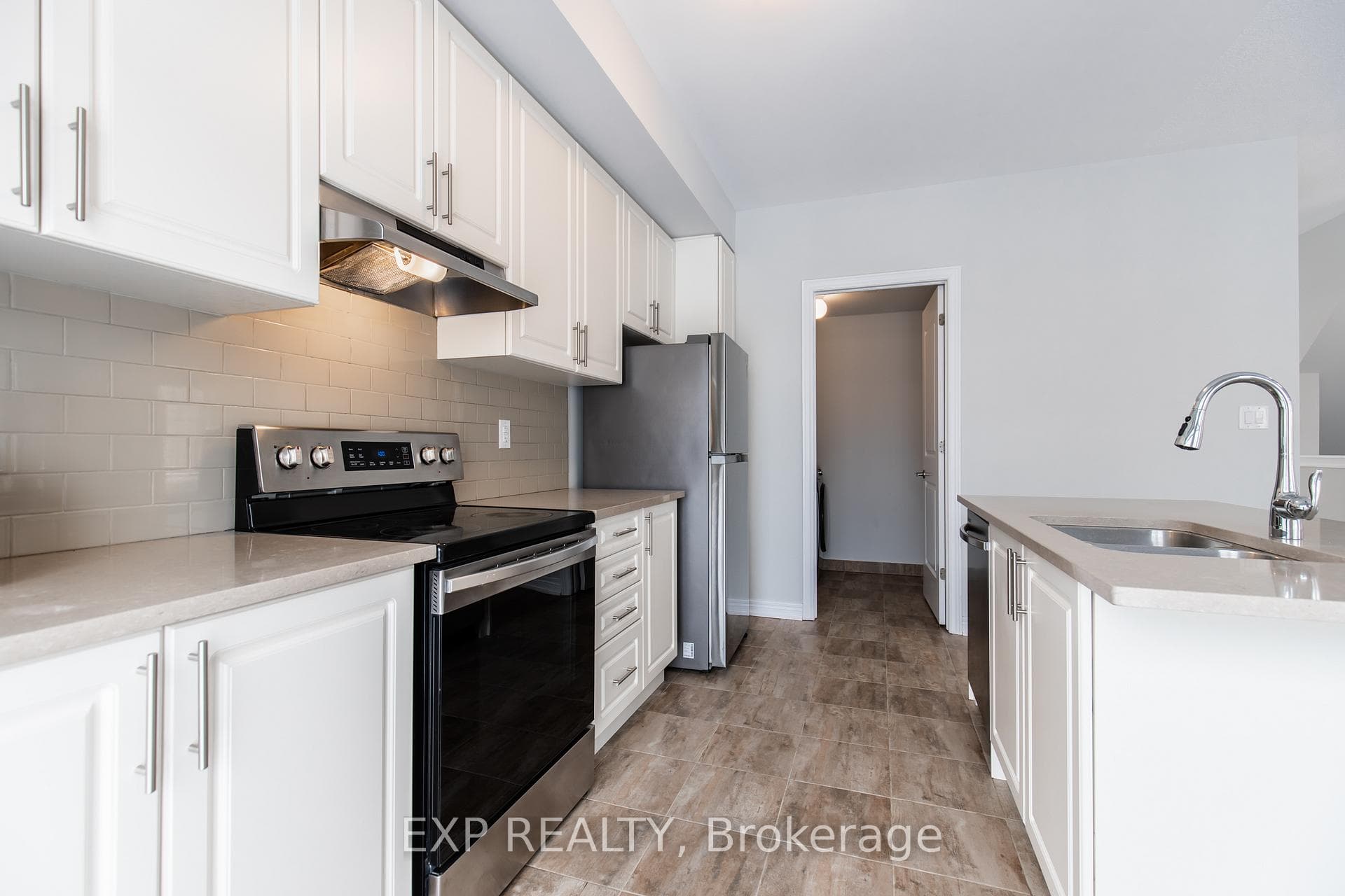 11 Canoe Lane photo 18