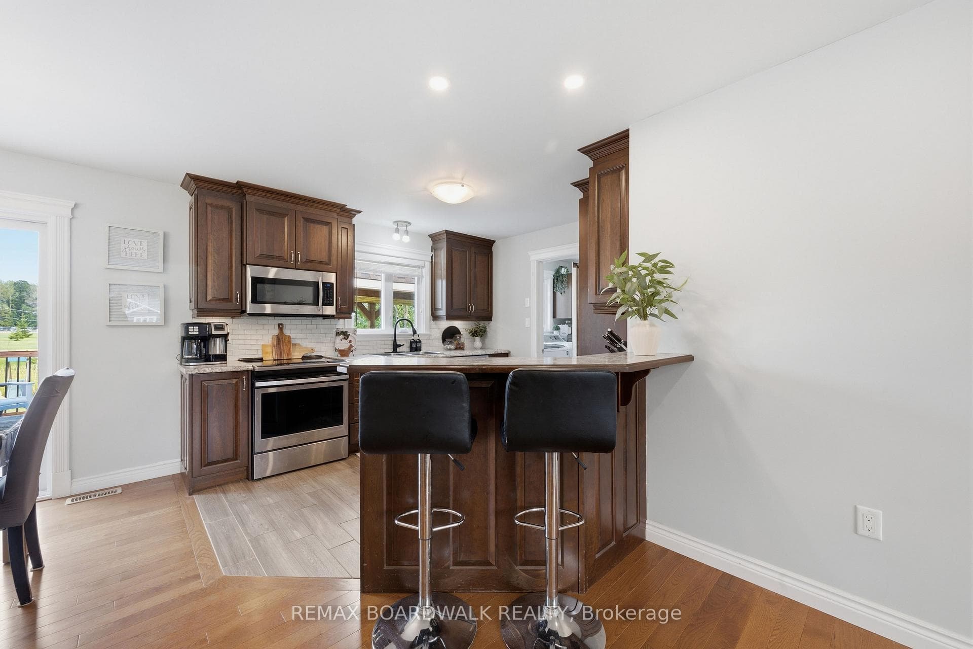 17 Albert Street photo 29