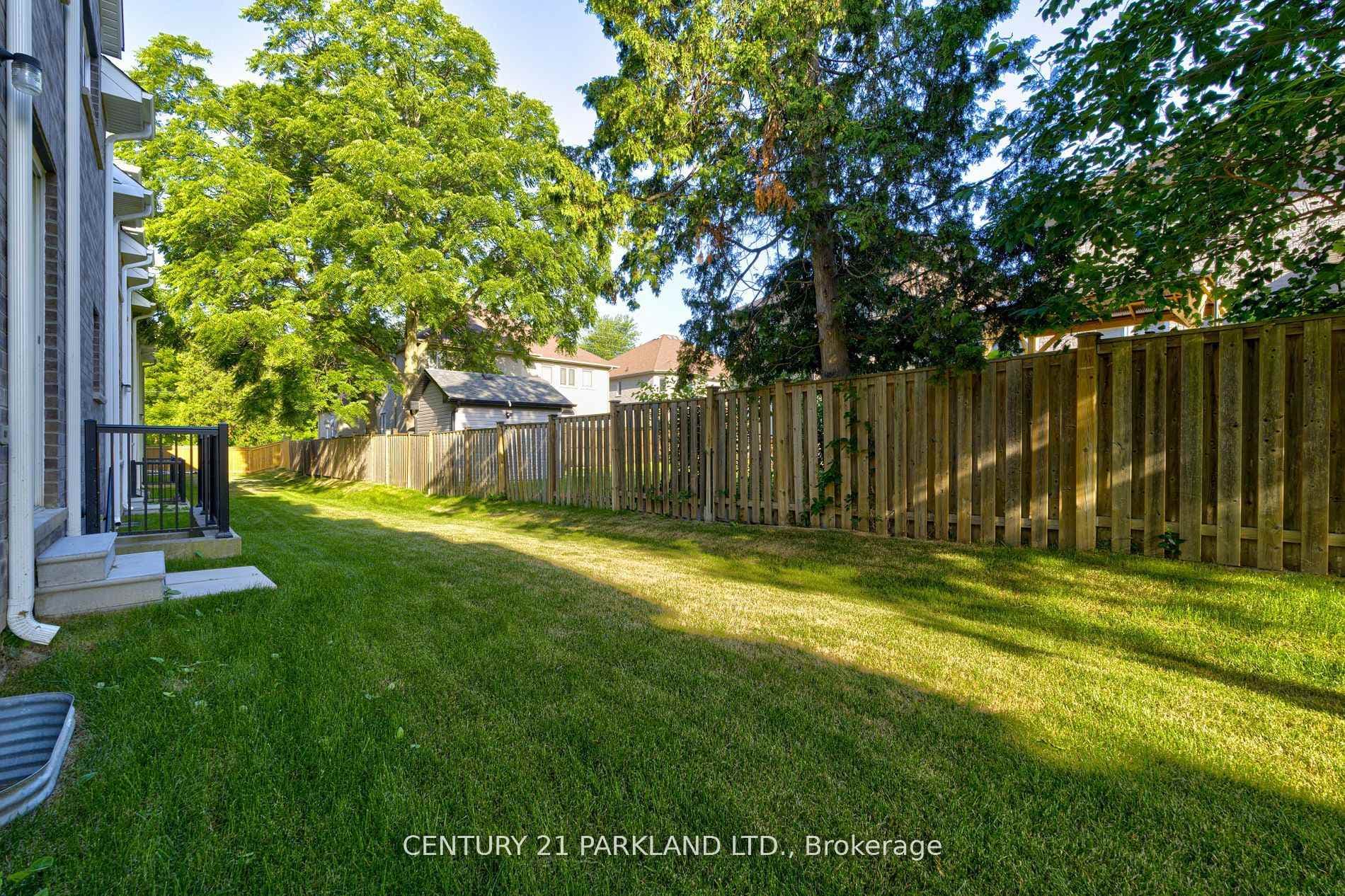 1741 Fairport Road Unit POTL #4 photo 15