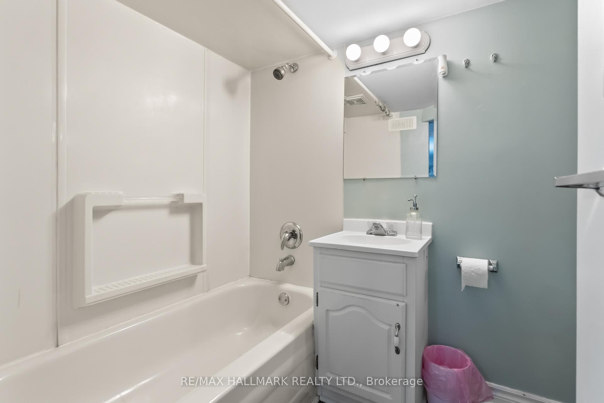 28 Liberty Street photo 18