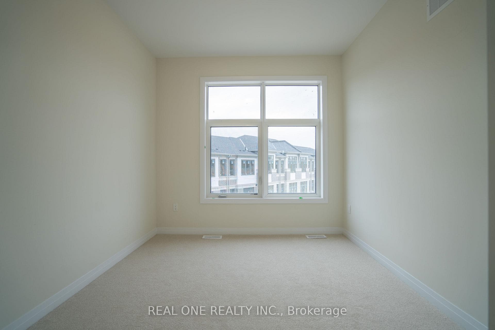 18 Seine Lane photo 17