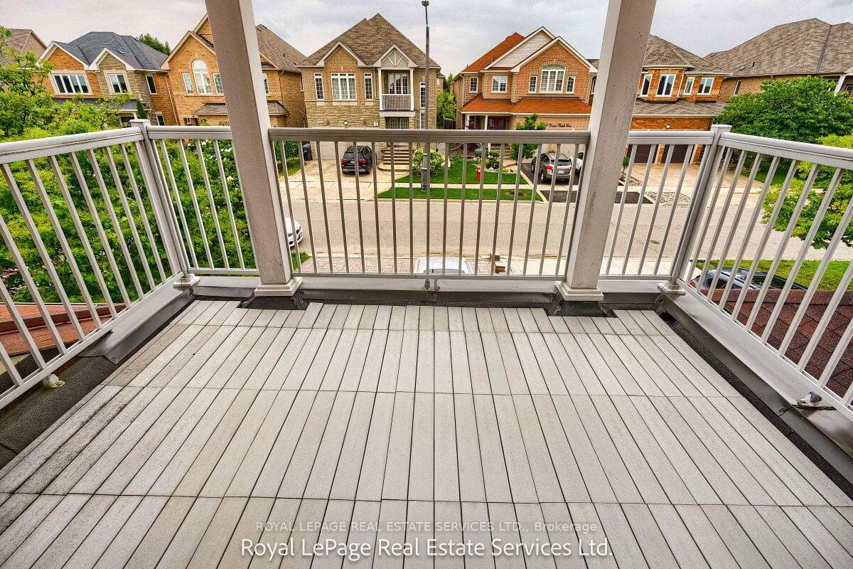 5543 Doctor Peddle Crescent photo 28