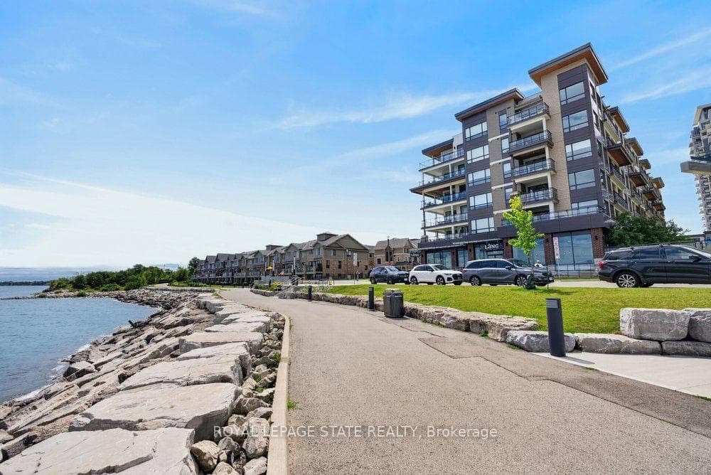 10 Esplanade Lane Unit 306 photo 34