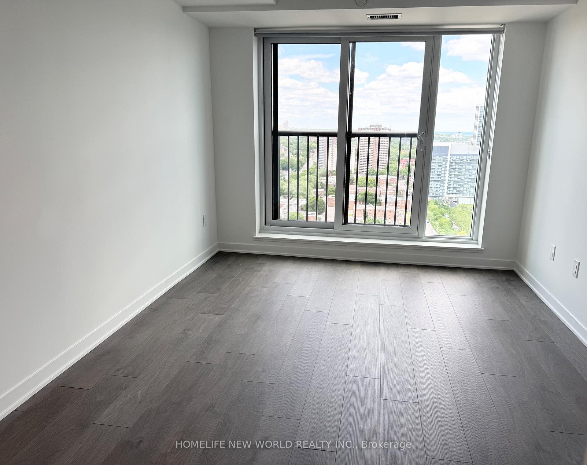 10 Oak Street Unit 2112 photo 3