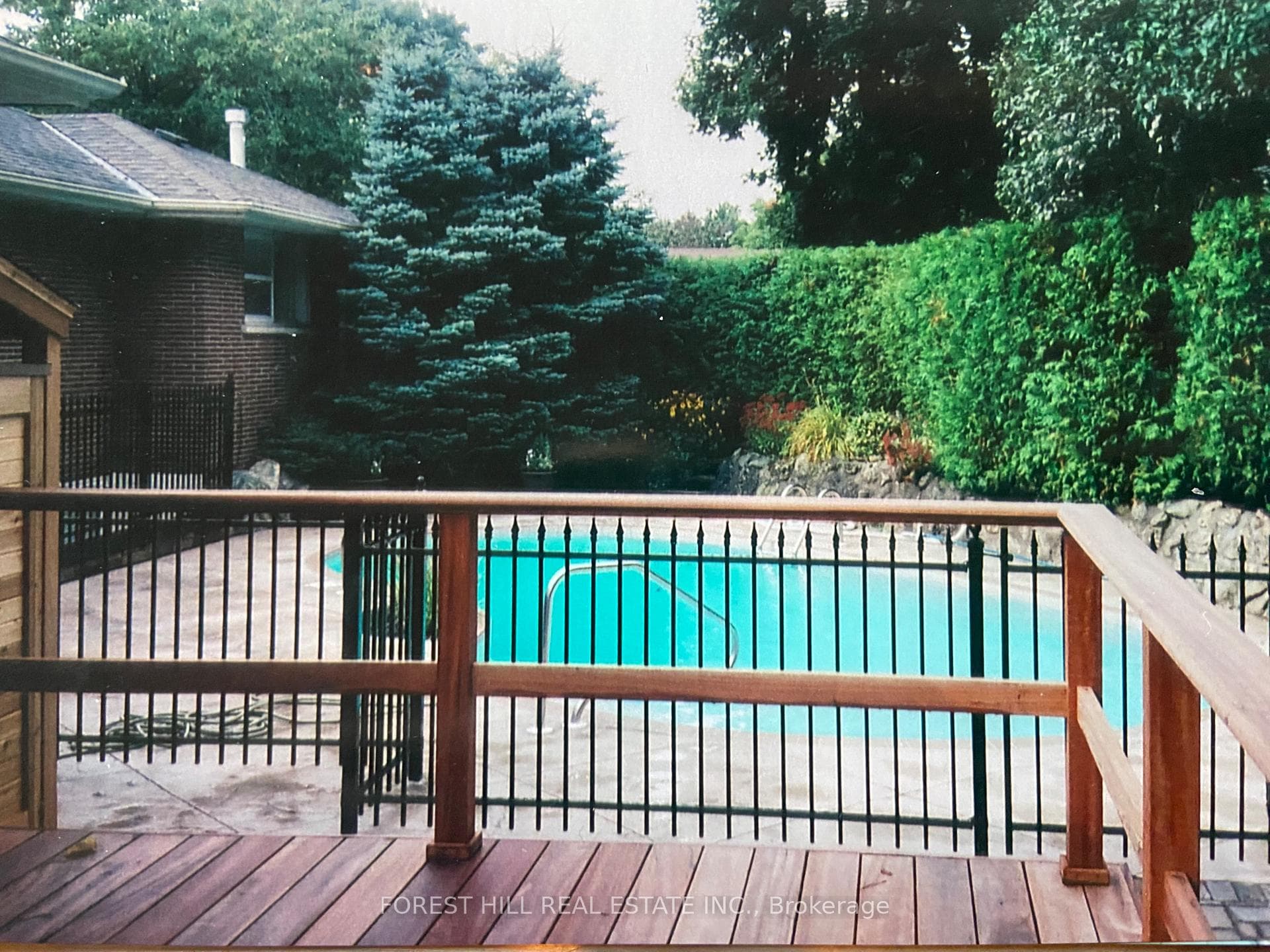 300 Glenview Avenue photo 23