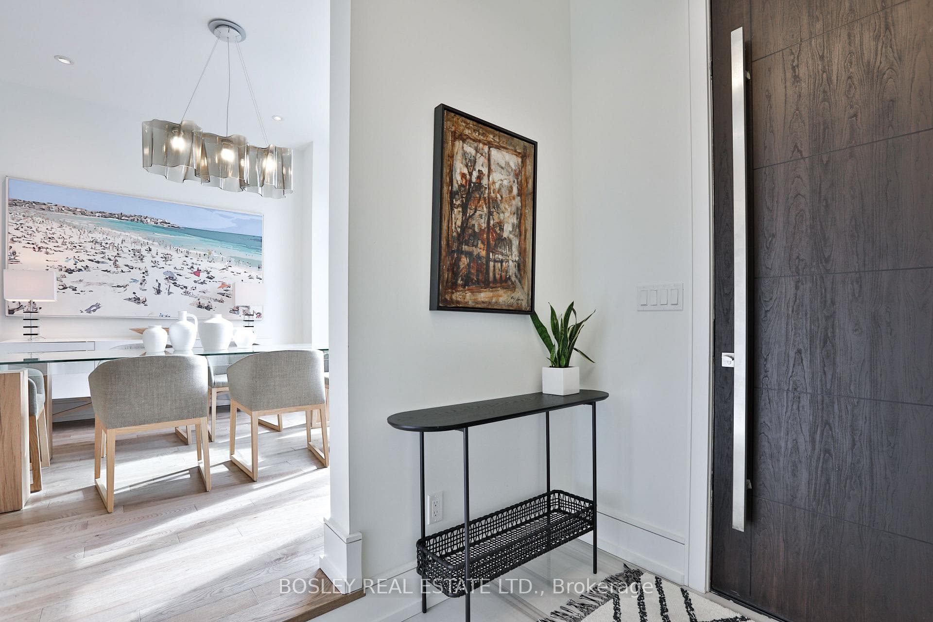150 Albertus Avenue photo 3