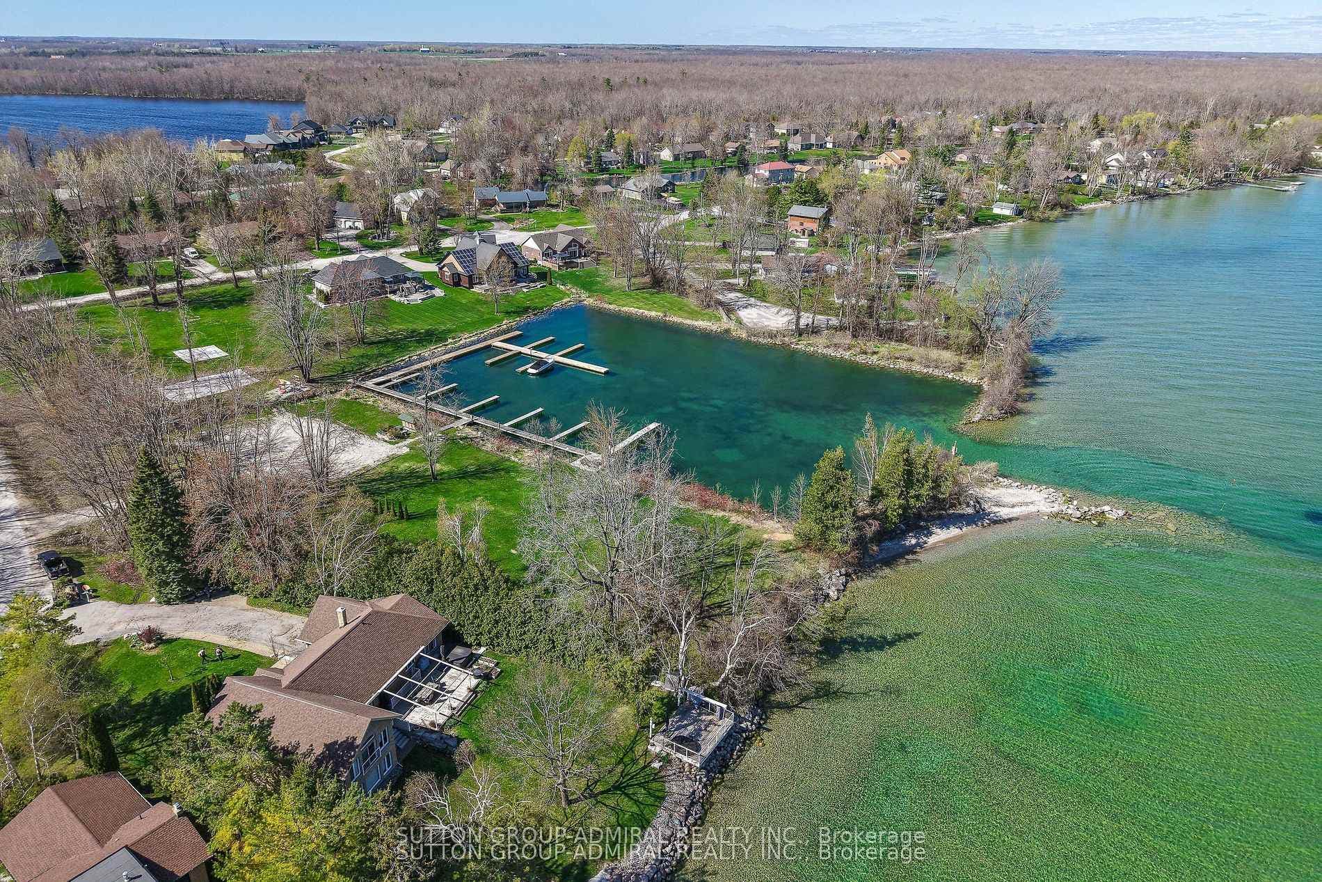 182 Bayshore Drive photo 37