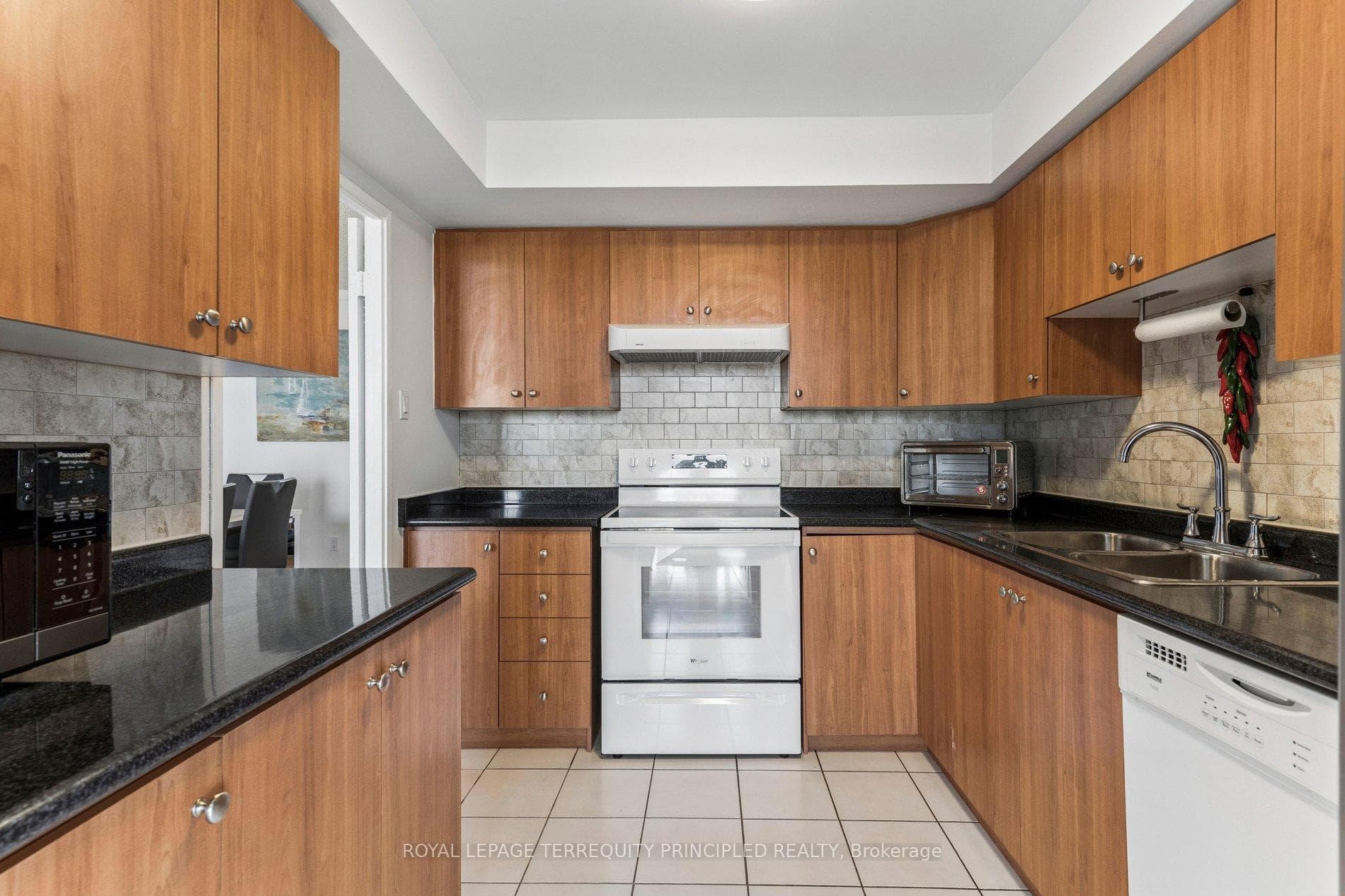 40 Harding Boulevard Unit 1001 photo 19