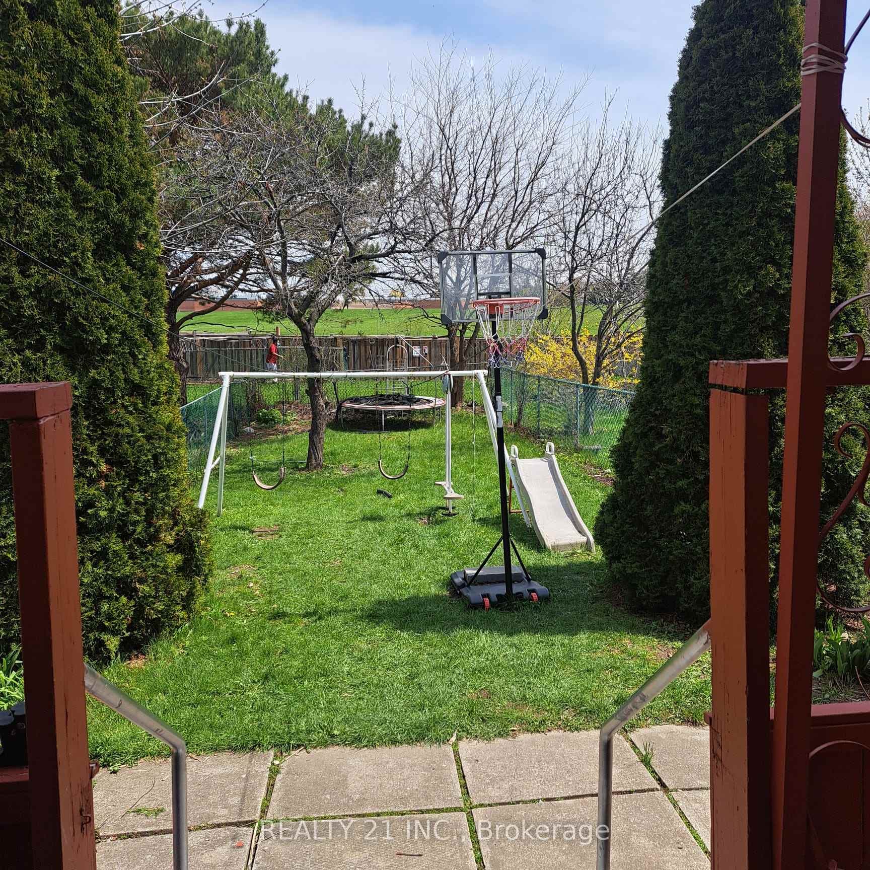 55 Shepmore Terrace photo 31