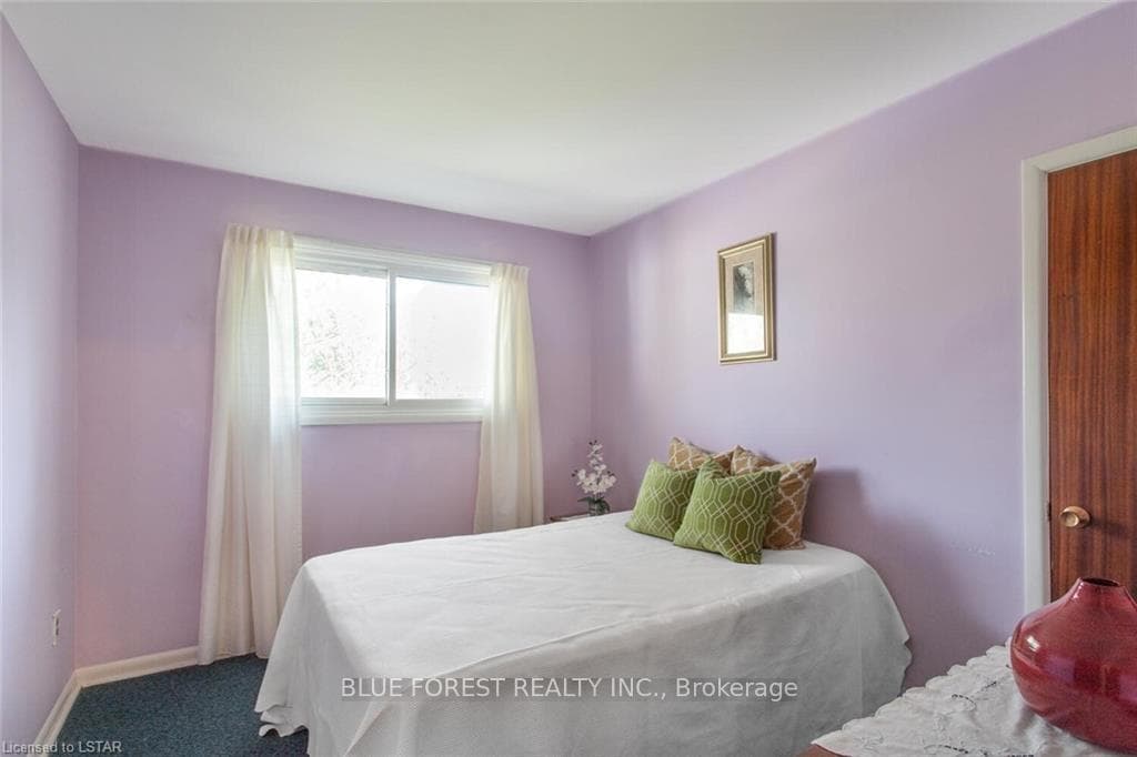 15 PAWNEE Crescent photo 11