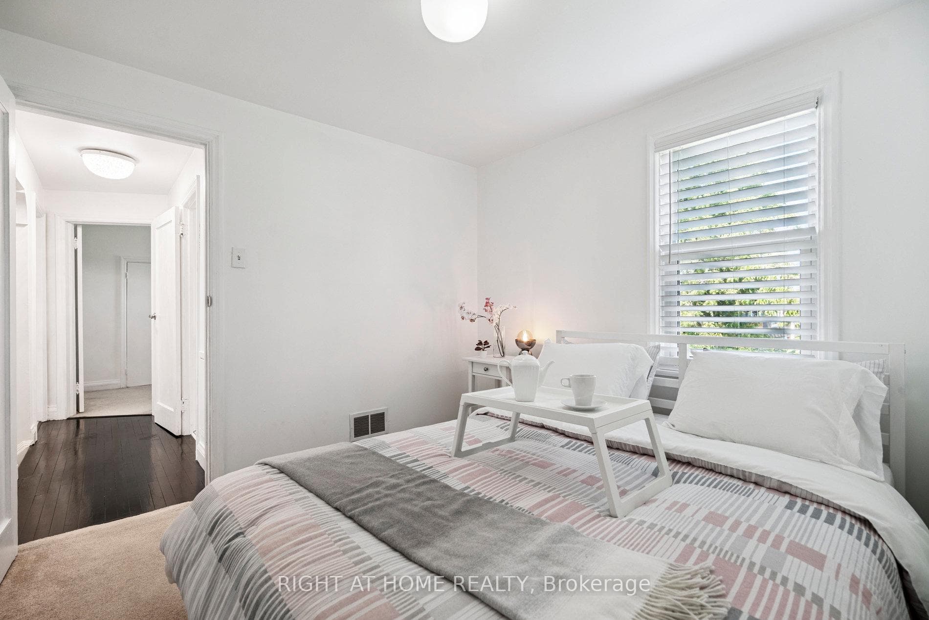 105 Glenridge Avenue photo 38