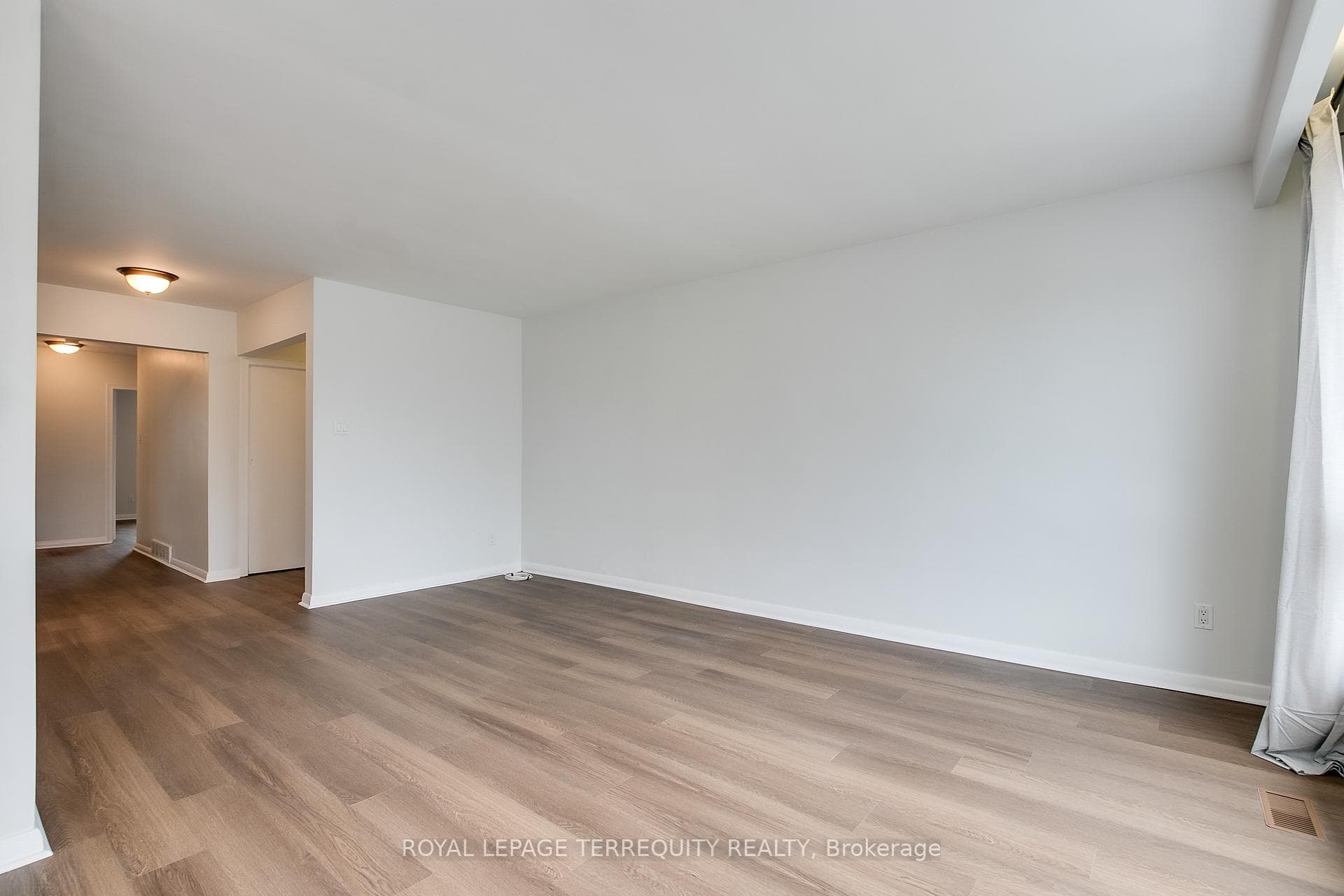93 Searle Avenue photo 10