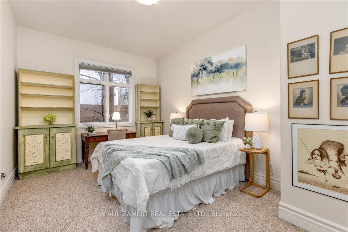 7 Hammok Crescent photo 21