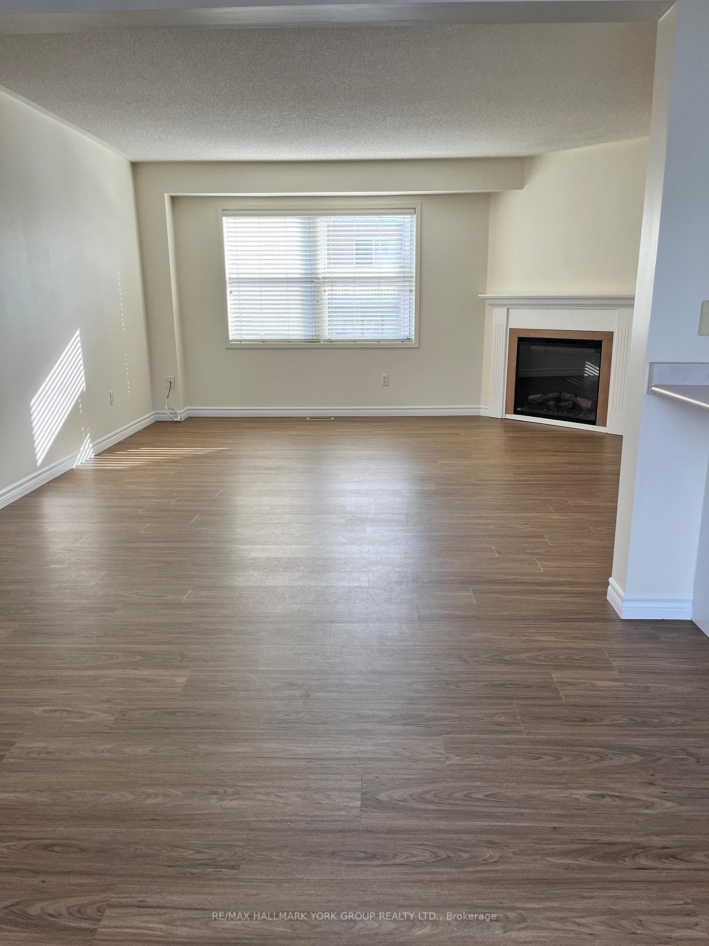 490 Veterans Drive Unit 13 photo 3