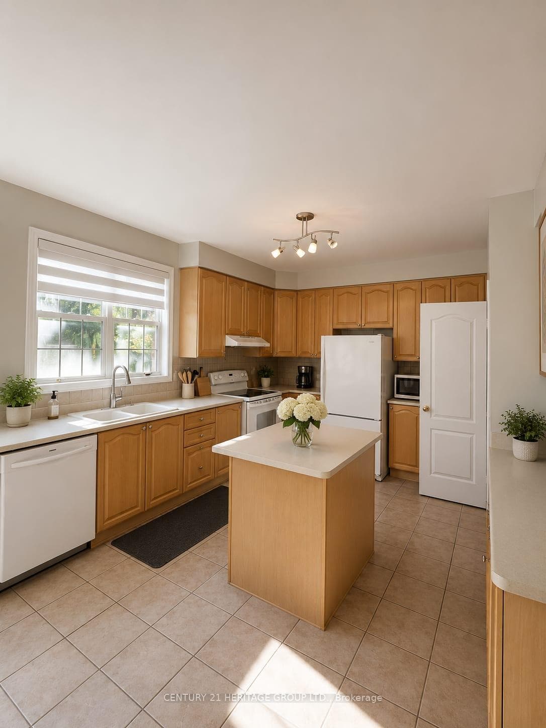 52 Brock Drive photo 10