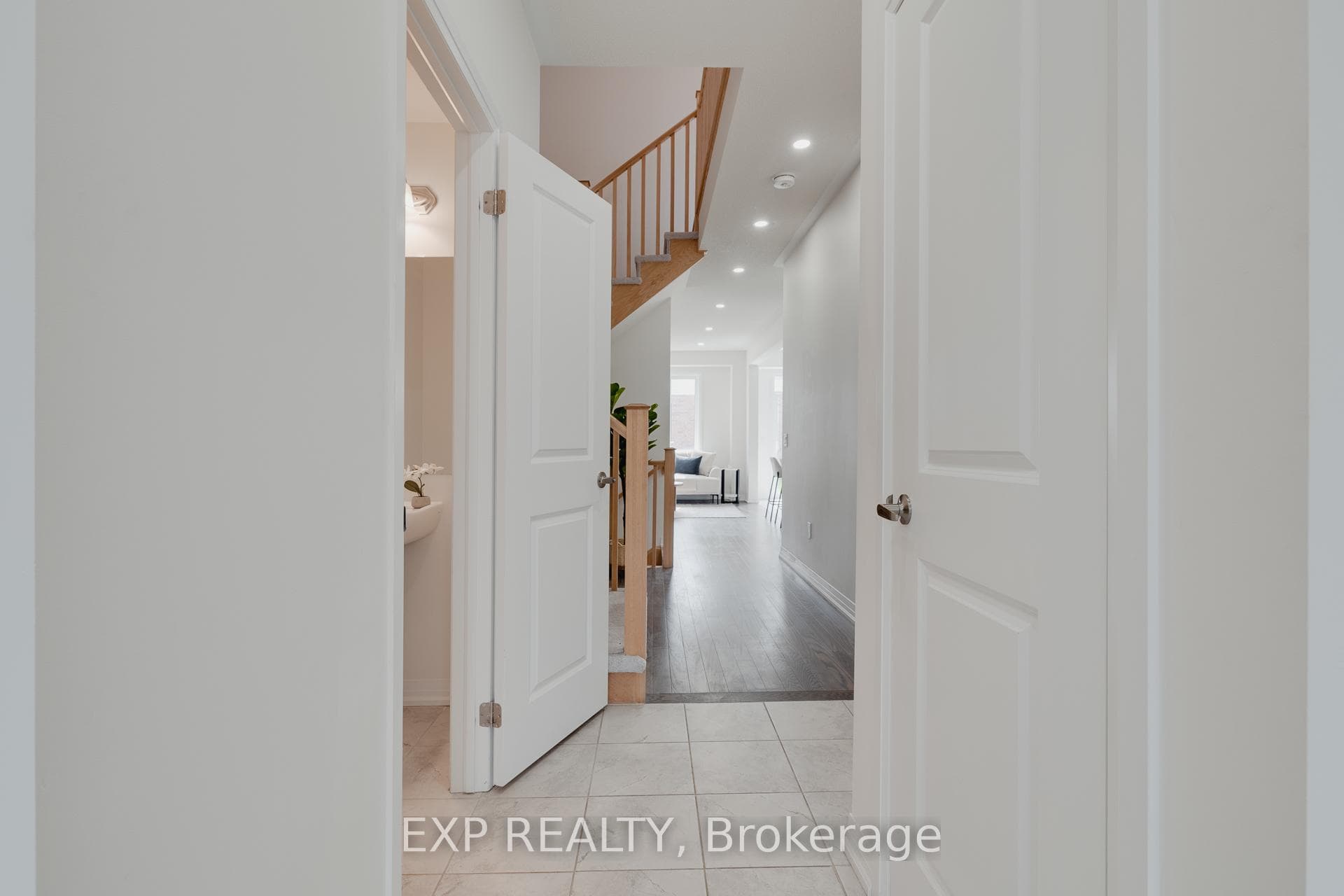 55 Freedom Crescent photo 13