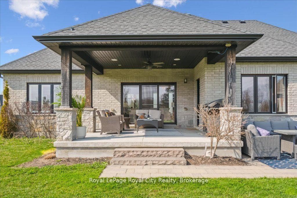 51 Ariss Glen Drive photo 32