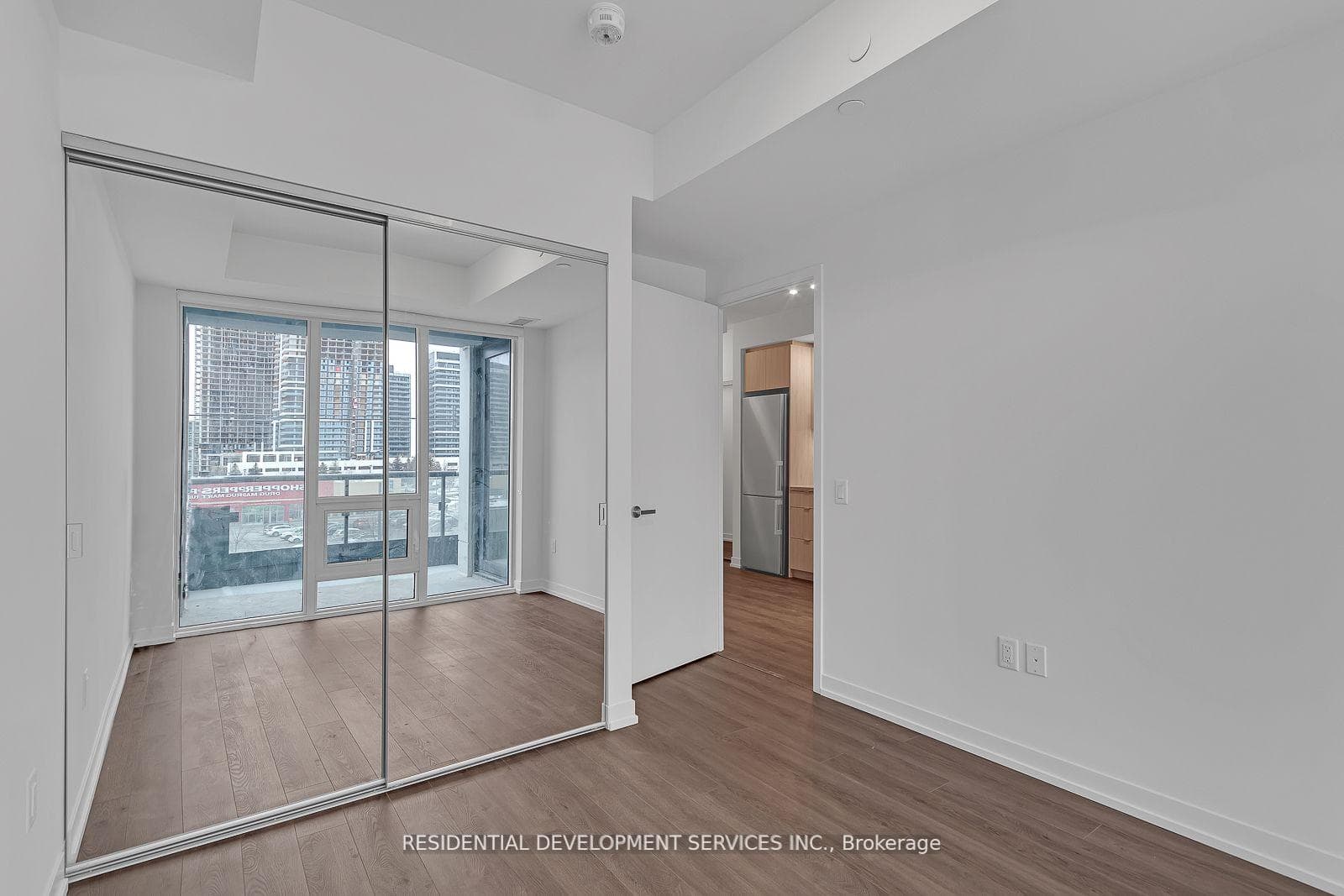 8868 Yonge Street Unit 316E photo 7