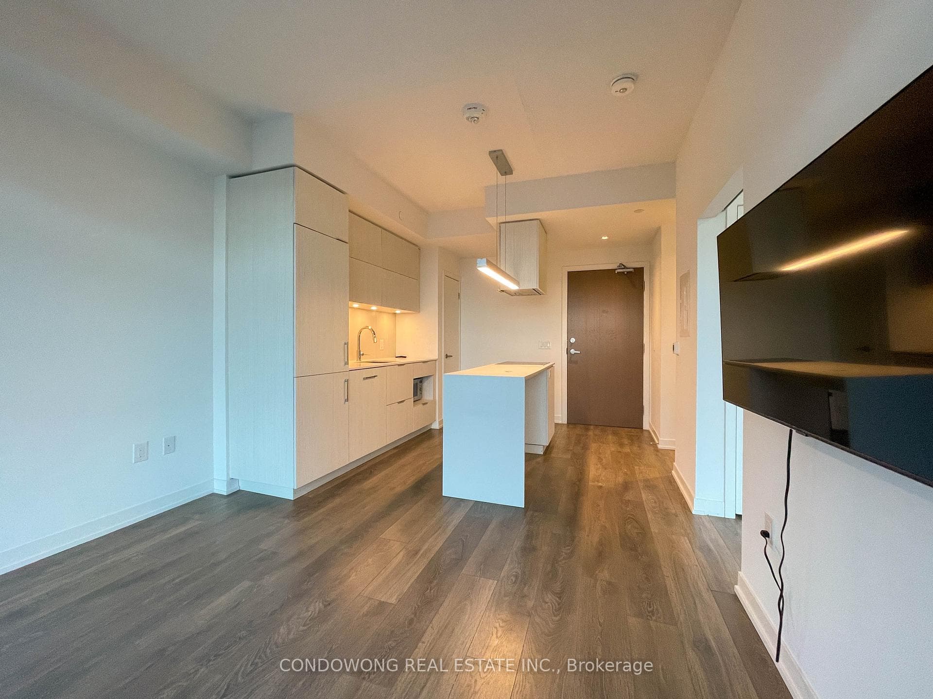 20 Richardson Street Unit 1504 photo 5