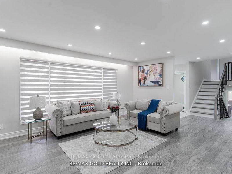 20205 Kennedy Road photo 2
