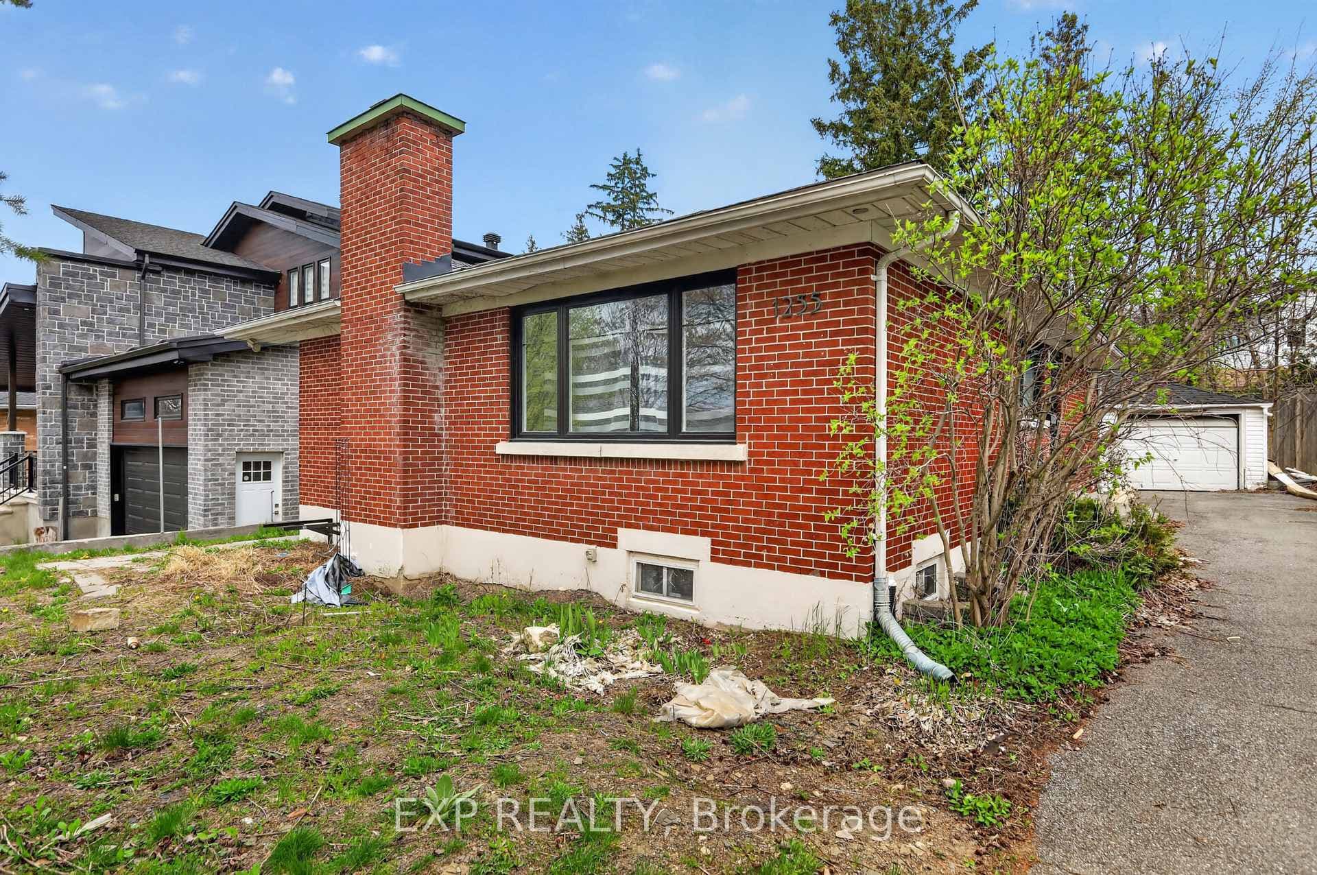 1255 Evans Boulevard photo 1