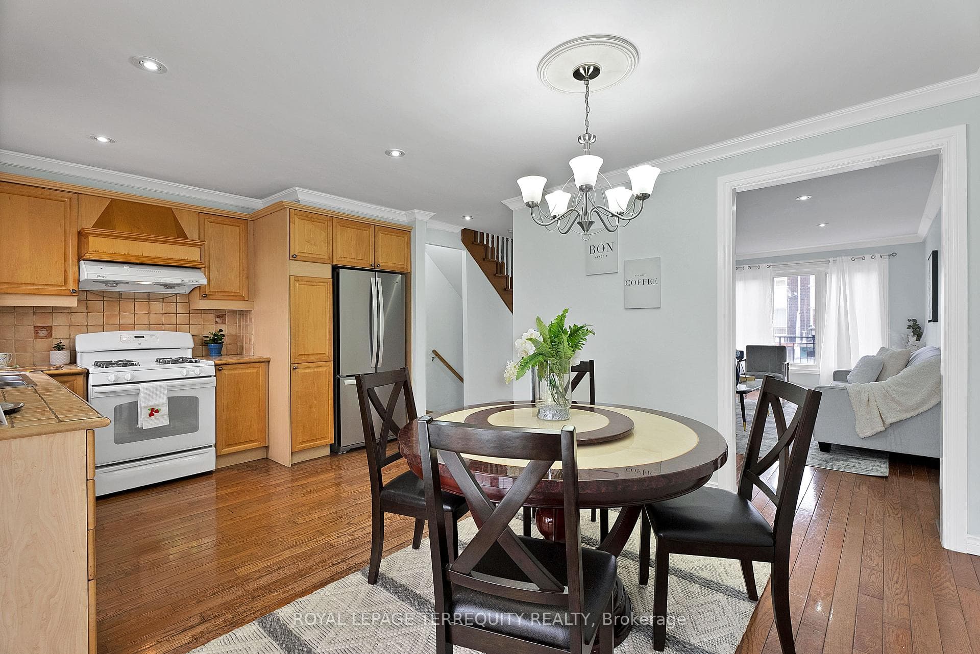 10 San Carmelo Way photo 12