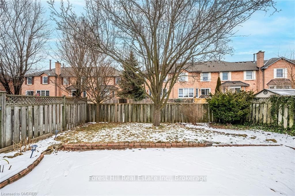 3337 CARDIFF Crescent photo 26