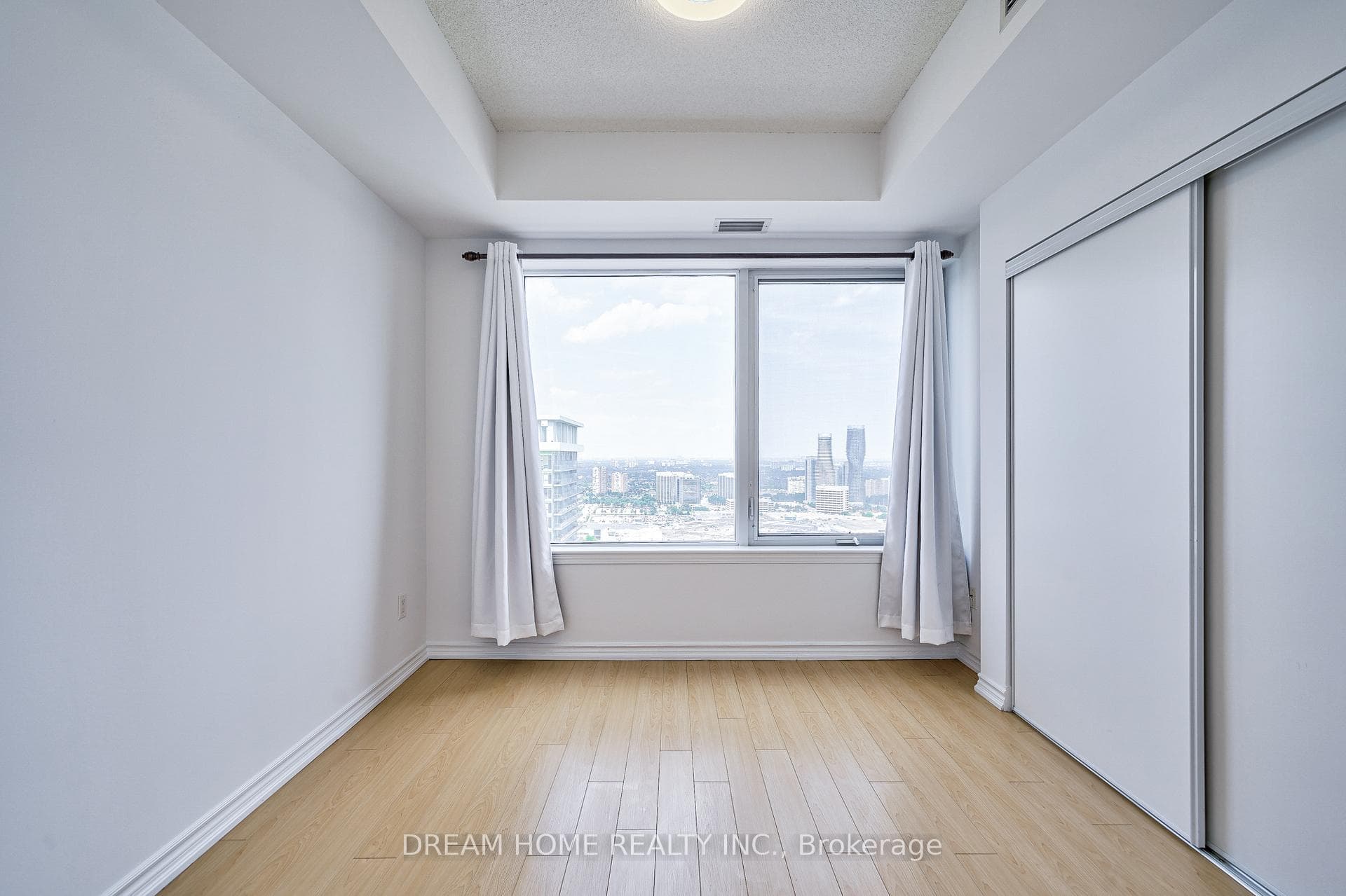 385 Prince of Wales Drive Unit 3205 photo 18